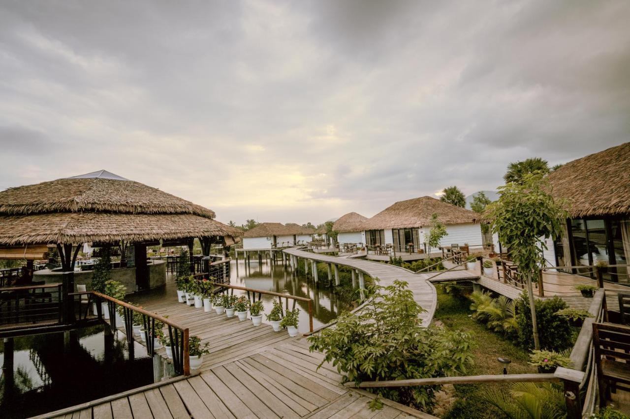 Good Time Relax Resort Кампот Экстерьер фото